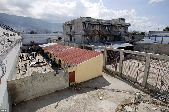Haiti: Tham nhũng tràn lan khiến người vô tội bỏ mạng trong nhà tù trước khi được xét xử - Ảnh 6.