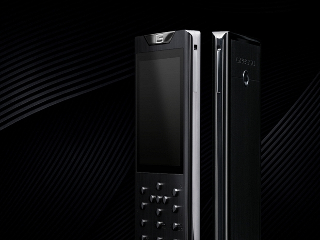 Điện thoại cục gạch cực sang có giá gần 10.000 USD - Ảnh 1.