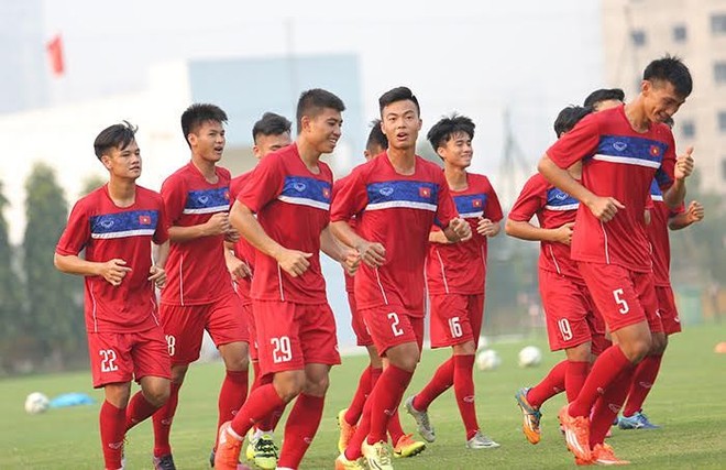 Chạy đua World Cup, U20 Việt Nam tập quên cả nghỉ lễ - Ảnh 1.