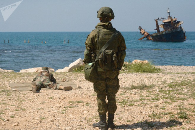 Ảnh: Lính thủy đánh bộ Nga và Syria tập trận chung ở Tartus - Ảnh 9.