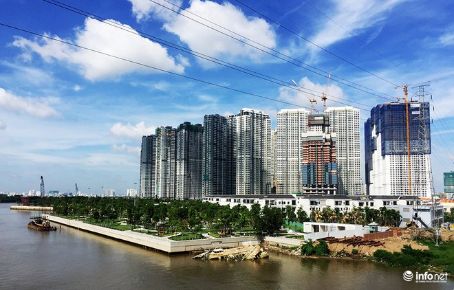 Soi tiến độ loạt dự án khu Đông Sài Gòn: Nơi nhộn nhịp, chỗ hoang vu cỏ mọc - Ảnh 1.