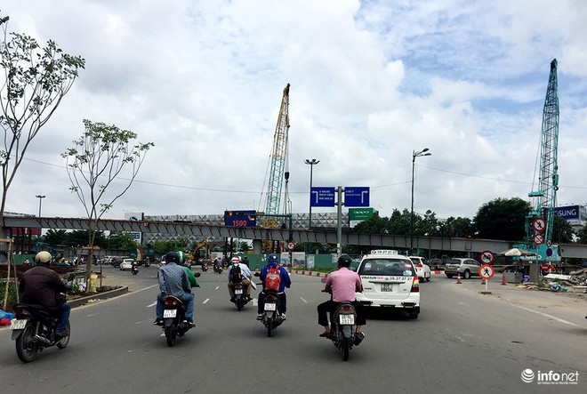 Điểm mặt những dự án BĐS đang “bủa vây” sân bay Tân Sơn Nhất - Ảnh 1.
