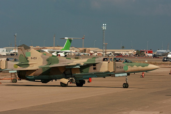 Tình báo CIA Mỹ và GRU Nga bắt tay nhau: Tuồn máy bay tiêm kích MiG vào Libya - Ảnh 2.