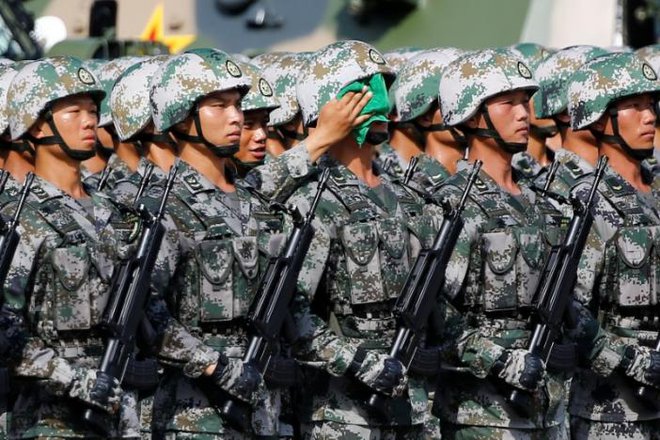 [ẢNH] - Hơn 3000 binh lính TQ tham gia cuộc diễu binh lớn nhất Hồng Kông trong 20 năm - Ảnh 7.