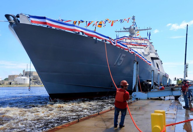 [VIDEO] Mỹ hạ thủy chiến hạm USS Billings - Ảnh 7.