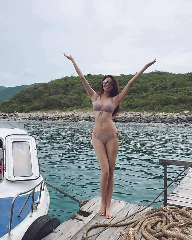 Hoa hậu Phạm Hương nóng nỏng khi mặc bikini - Ảnh 2.