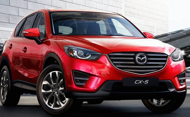 Giảm lần thứ 3 trong tháng 8, giá nhiều mẫu xe Mazda lập đáy mới - Ảnh 1.