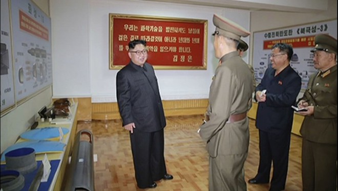 Chỉ nhờ 1 người Trung Quốc, Triều Tiên phát triển vũ khí hạt nhân dễ dàng đến không ngờ - Ảnh 1.