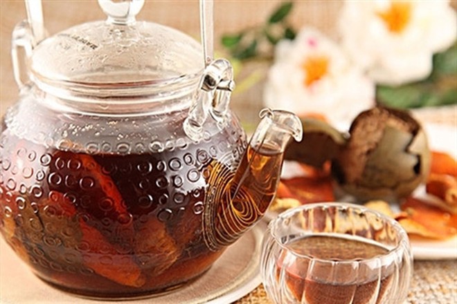 Bí mật về một loại trà vỉa hè rẻ tiền có rất nhiều công dụng tuyệt vời cho sức khỏe - Ảnh 1.