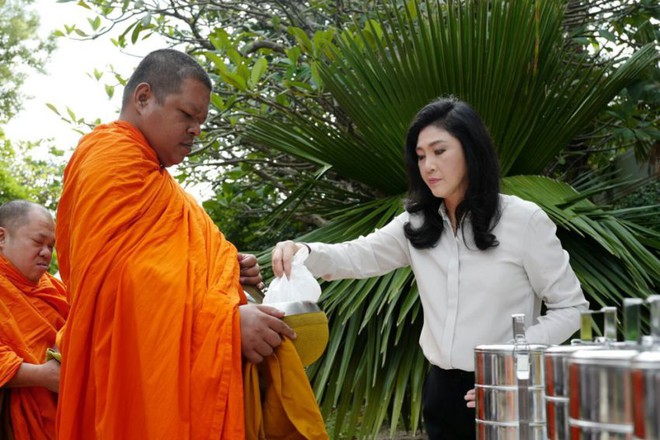 Tiết lộ giây phút cuối cùng khi bà Yingluck quyết định trốn khỏi Thái Lan - Ảnh 1.