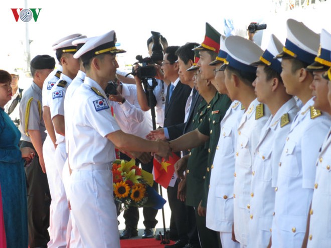 Hình ảnh: Hai tàu Hải quân Hàn Quốc thăm Đà Nẵng - Ảnh 7.