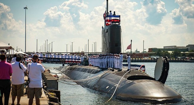 Hải quân Mỹ dùng tay cầm máy chơi game làm phụ kiện tàu ngầm - Ảnh 1.