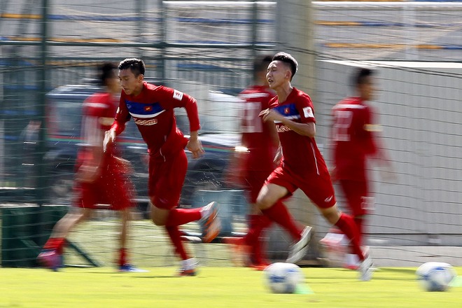 Khát khao 1 lần khoác áo tuyển ra sân, Nghiêm Xuân Tú viết tâm thư xúc động - Ảnh 1.