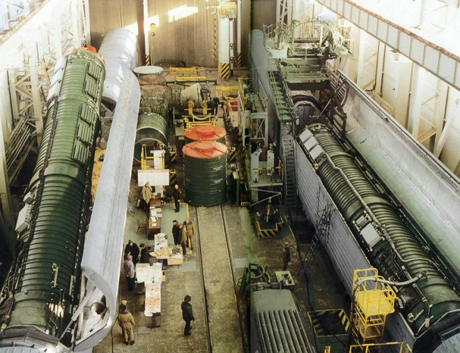 Khám phá đoàn tàu nguyên tử Nga khiến học thuyết chiến tranh Mỹ phá sản - Ảnh 4.