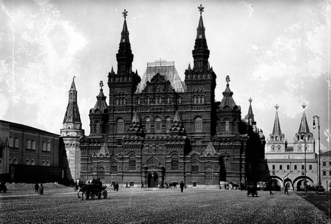 Ảnh: Điều ít biết về những ngôi sao trên đỉnh tháp Kremlin - Ảnh 1.