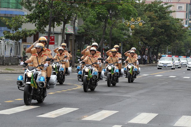 Dàn phương tiện đặc chủng bảo vệ Tuần lễ Cấp cao APEC 2017 - Ảnh 1.