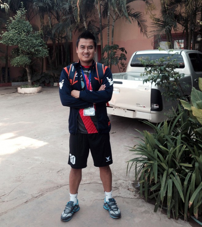 Nghiệp bóng đá của thủ thành tố trọng tài Trần Văn Lập: Rơi nước mắt khi đứt dây chằng, dạt sang Lào thi đấu - Ảnh 4.