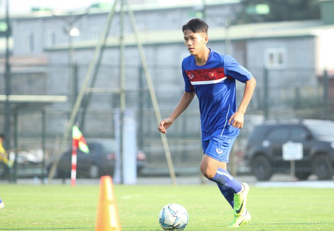 HLV Hoàng Anh Tuấn đặt mục tiêu thắng thuyết phục tại vòng loại U19 châu Á 2018 - Ảnh 1.