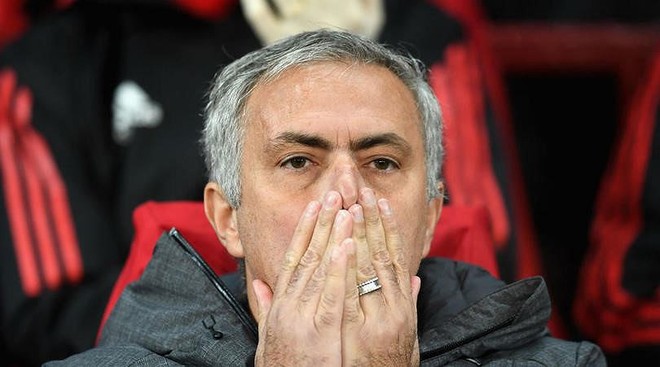 BÁO ĐỘNG cho M.U: Mourinho đã trở thành biểu tượng thất truyền - Ảnh 2.