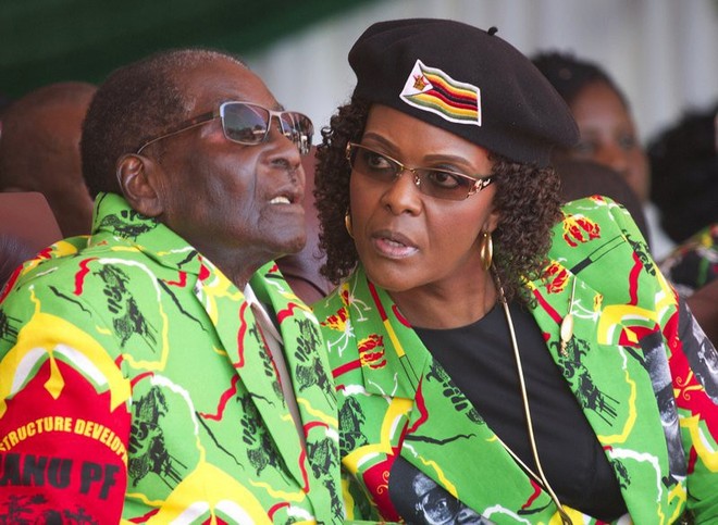 Tư lệnh Zimbabwe đến Trung Quốc 7 ngày trước vụ hạ bệ tổng thống Mugabe để làm gì? - Ảnh 2.