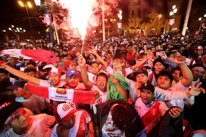 Peru bị loại, Ý, Hà Lan cũng bít cửa dự VCK World Cup - Ảnh 2.