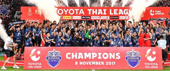 Văn Quyết lọt tầm ngắm ĐKVĐ Thai League  - Ảnh 1.