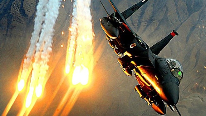 Cận cảnh 12 chiến đấu cơ bay nhanh nhất trong lịch sử quân đội Mỹ - Ảnh 2.