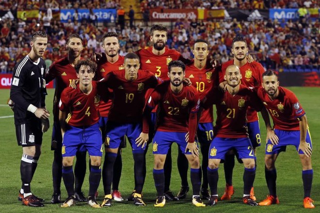 SỐC: Tây Ban Nha có thể bị cấm tham dự World Cup 2018, liệu có cơ hội cho Italy? - Ảnh 1.