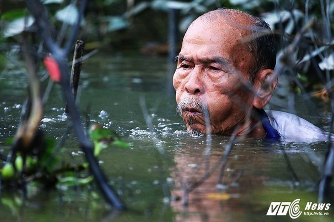 Ảnh: Cuộc sống bình dị của lão nông 82 tuổi từng bắn rơi 7 máy bay Mỹ - Ảnh 3.