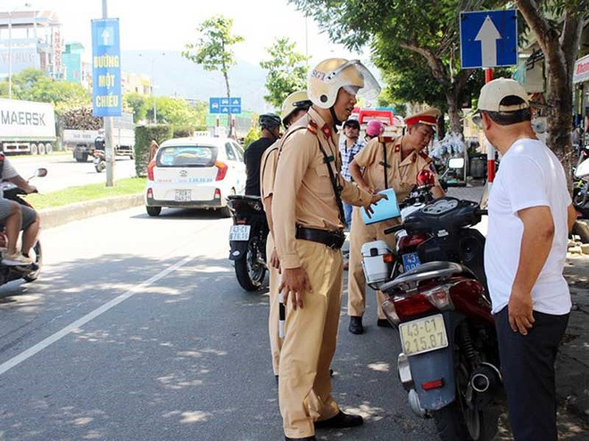 Tái phạm trong giao thông phải lao động công ích? - Ảnh 1.