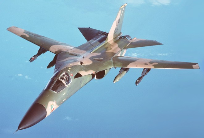 F-111 Mỹ tối tân liên tiếp tan xác: Phòng không VN đánh như nào mà xuất sắc thế? - Ảnh 1.
