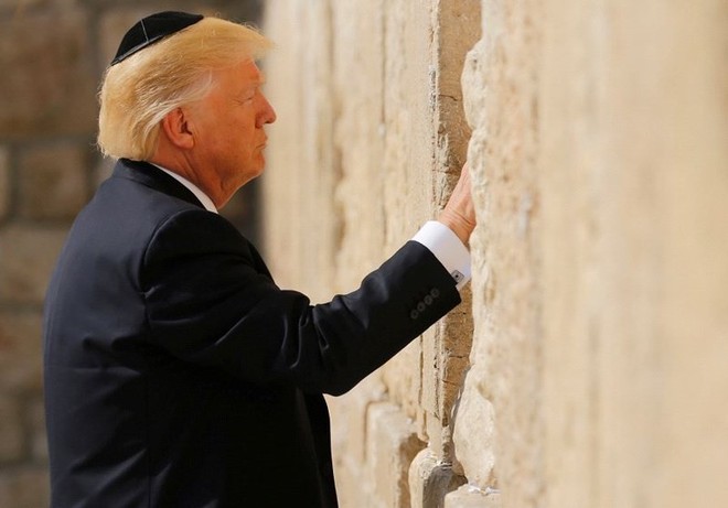 Israel xây trạm tàu điện đặt tên Tổng thống Trump - Ảnh 1.