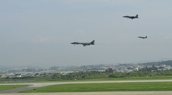 Quái vật B-1B Lancer Mỹ dùng tấn công cứ địa tên lửa Triều Tiên khủng đến đâu? - Ảnh 11.