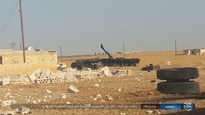 NÓNG: Đau xót, cả đoàn xe tăng QĐ Syria lọt bẫy, bị IS hủy diệt hàng loạt ở Đông Hama - Ảnh 13.