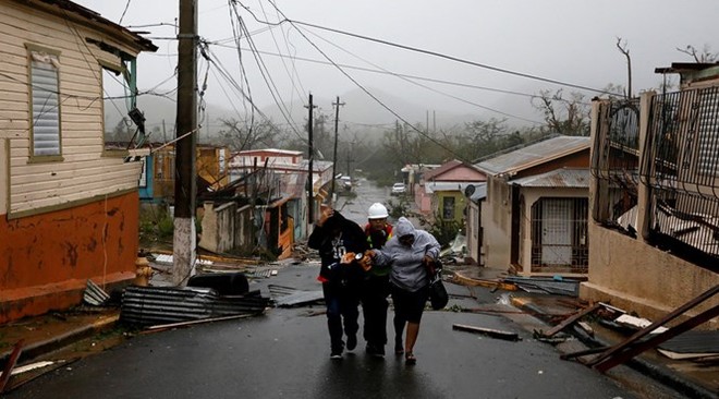 Puerto Rico hứng chịu bão thế kỷ Maria, hơn 11.000 người sơ tán - Ảnh 12.