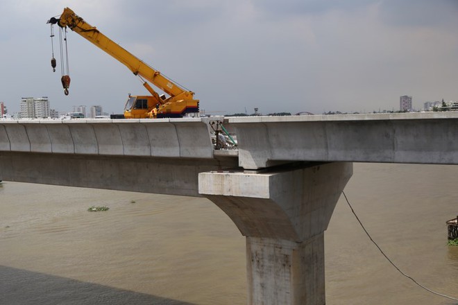 Toàn cảnh tuyến metro số 1 nằm chờ vì thiếu vốn - Ảnh 14.