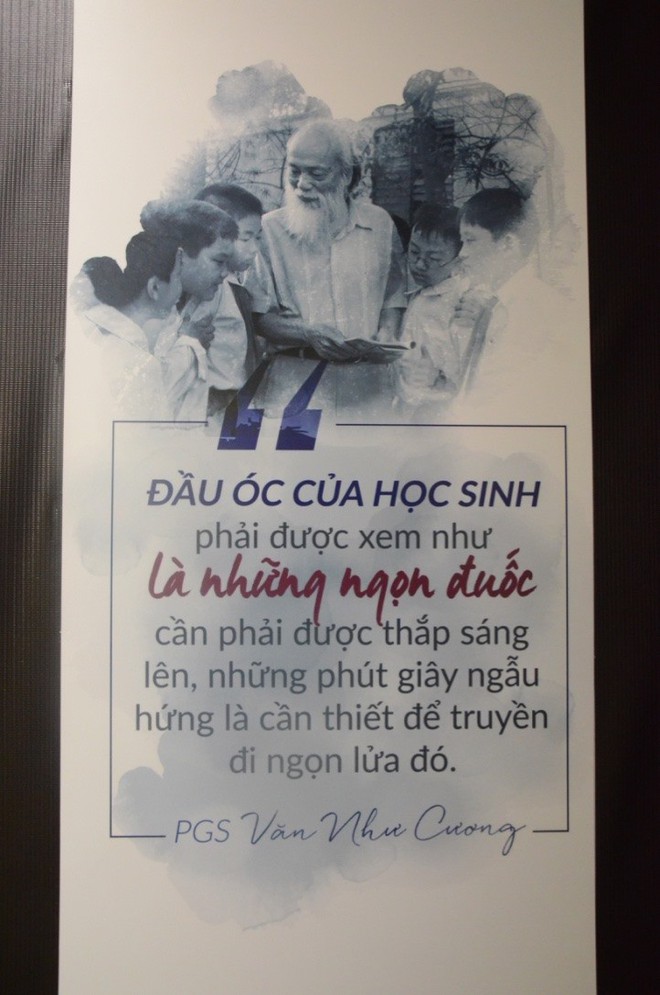 Hàng vạn hạc giấy “yêu thương” và lễ tri ân đầy dấu ấn về thầy Văn Như Cương - Ảnh 17.