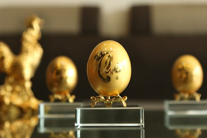 Chiêm ngưỡng bộ trứng vàng 30 lượng của đại gia Quảng Ninh - Ảnh 3.