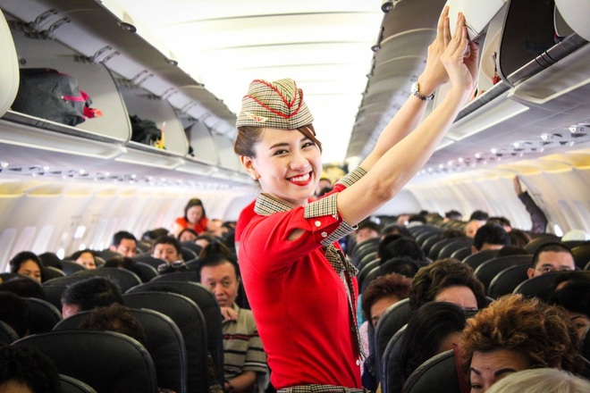 Tiếp viên Vietjet được bình chọn trong Top về sức hấp dẫn nhất thế giới - Ảnh 3.