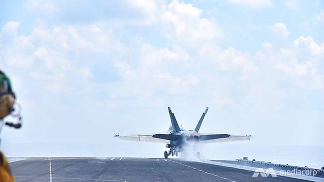 Cuộc sống không như mơ trên tàu sân bay Mỹ USS Ronald Reagan - Ảnh 3.