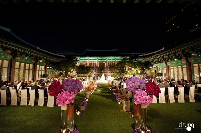 Hé lộ giá tiền tỷ mà Song Joong Ki - Song Hye Kyo bỏ ra để thuê địa điểm tổ chức đám cưới sang chảnh bậc nhất - Ảnh 3.