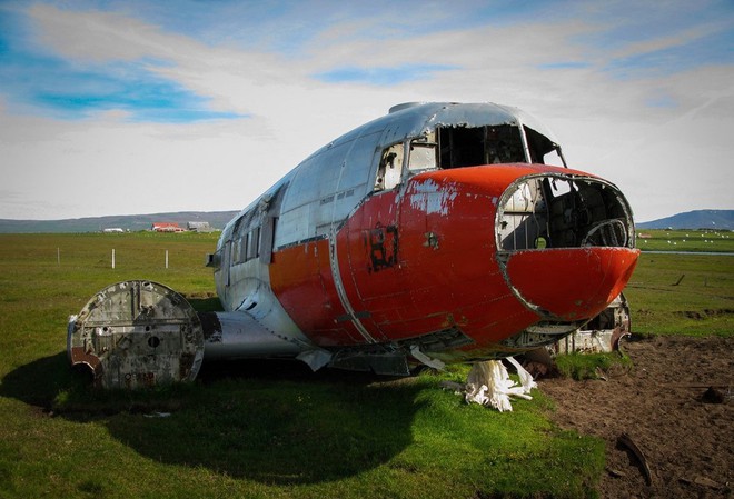 Những chiếc máy bay ma trên đảo Iceland - Ảnh 4.