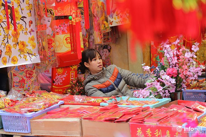 Ngắm chợ hoa lâu đời nhất của Hà Nội những ngày cuối năm - Ảnh 4.