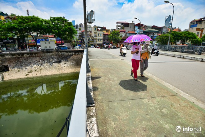 Cận cảnh những dòng sông chết ở Hà Nội sắp được hồi sinh - Ảnh 4.