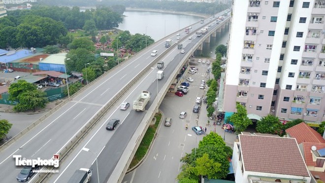 Toàn cảnh khu vực dự định xây cầu vượt hồ Linh Đàm - Ảnh 4.