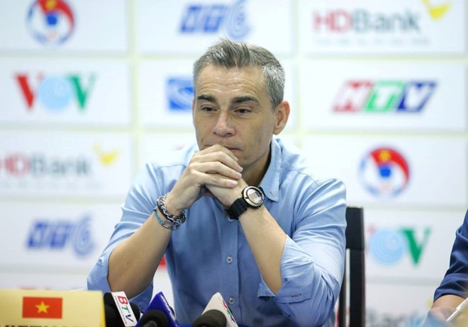 Ai chịu trách nhiệm trận thua muối mặt của Futsal VN - Ảnh 3.