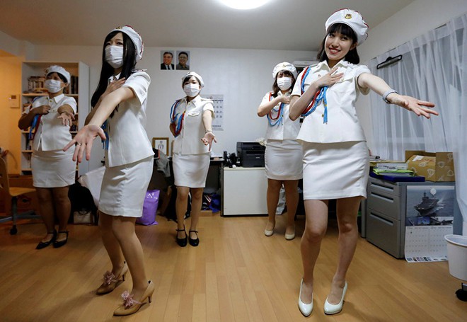 Ảnh: Những cô gái xinh đẹp trong câu lạc bộ hâm mộ Triều Tiên ở Nhật Bản - Ảnh 4.