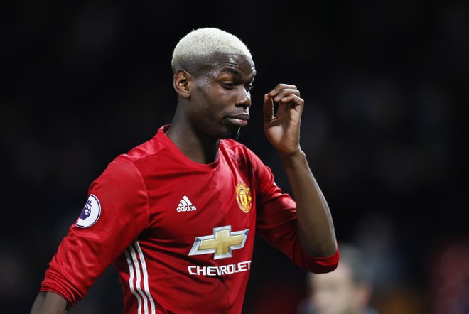 Đội hình 11 ngôi sao sáng tạo nhất NHA: Còn ai ném đá Pogba? - Ảnh 6.