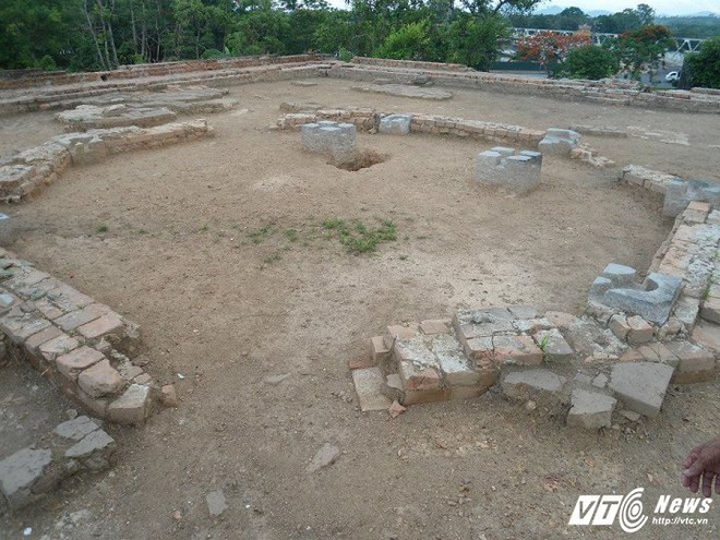 Khám phá kiến trúc đài thiên văn cổ duy nhất còn tồn tại ở Việt Nam - Ảnh 5.