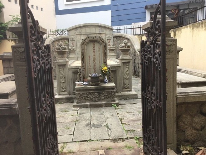 Khu mộ cổ của bá hộ giàu nhất Sài Gòn xưa - Ảnh 4.